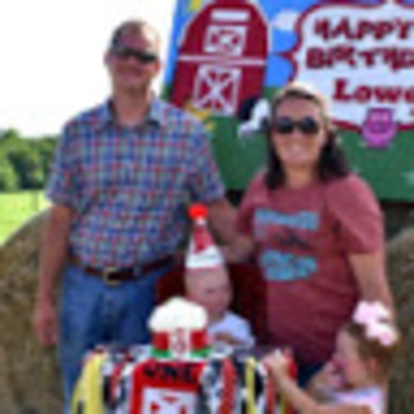 Meet your Posher, Katelin - Picture 1 of 1